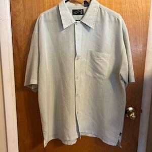 Pineapple Connection Men's Green Short Sleeve Shirt